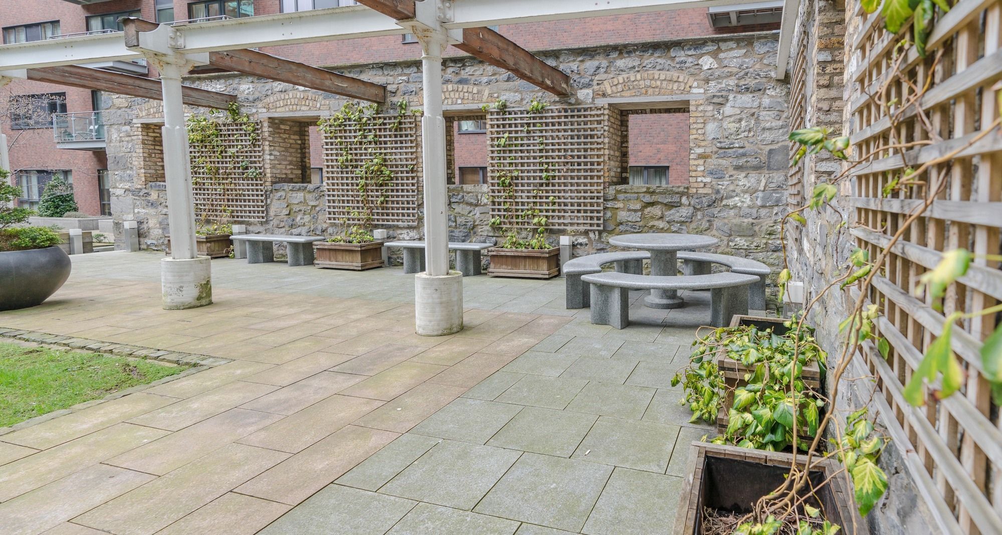 The Grand Canal Dock Apartment Дублин Экстерьер фото